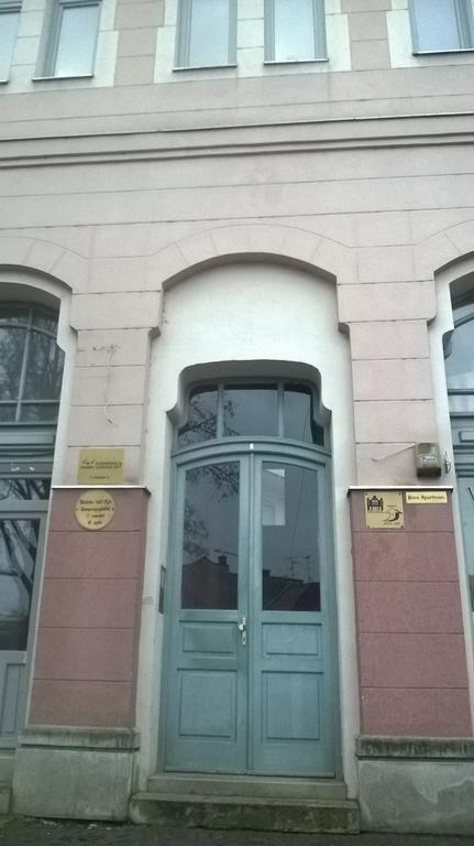 Bors Apartman Segedyn Zewnętrze zdjęcie