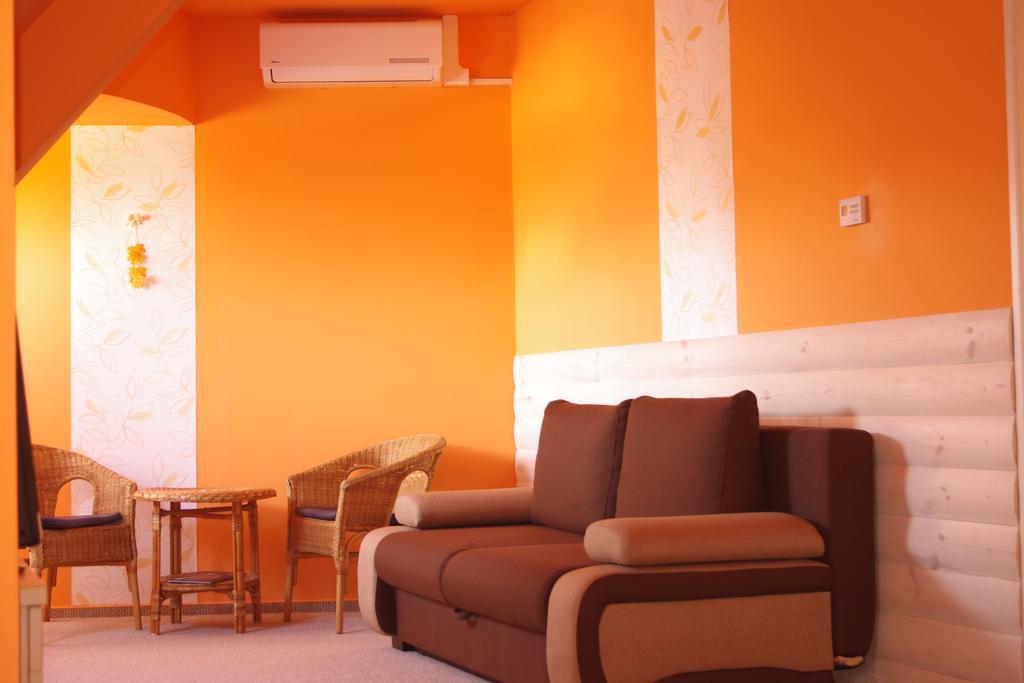 Bors Apartman Segedyn Zewnętrze zdjęcie